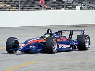 Saturday Practice, Pits and Paddock